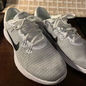 Nike Training Flex TR 7 Sneakers